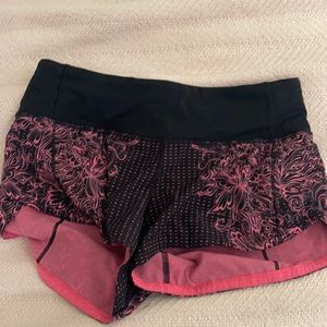 size 2 speed up lulu shorts